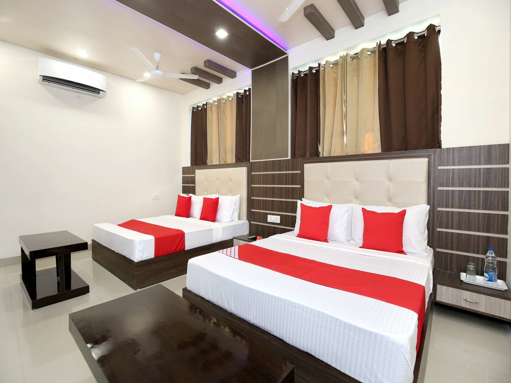 โอโย 12354 โฮเต็ล สังครีลา Hotel อัมริตสา ภายนอก รูปภาพ